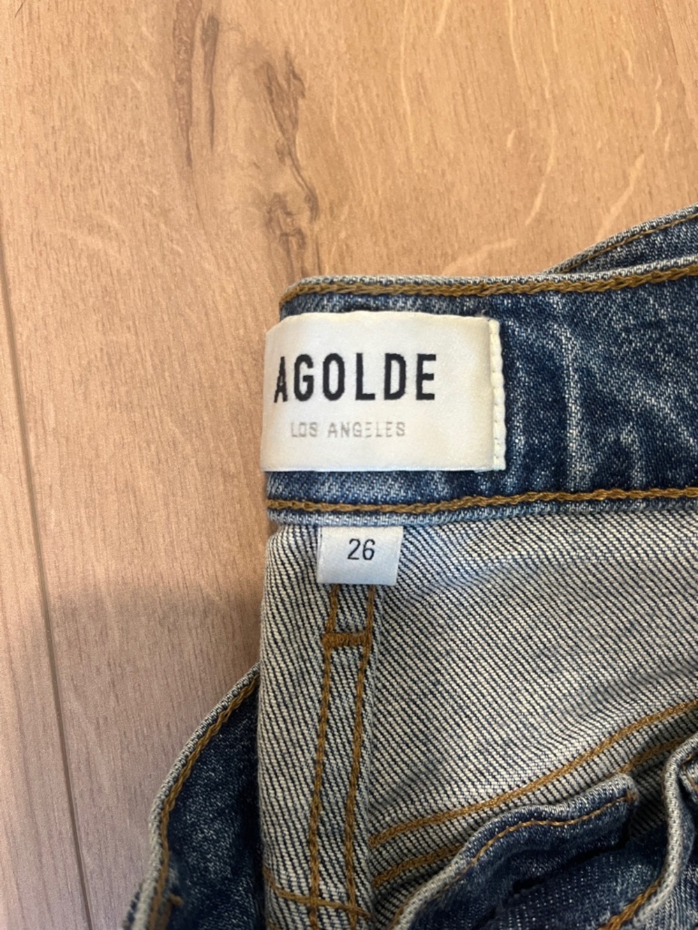 Agolde Riley Crop Jean - Picture 3 of 5